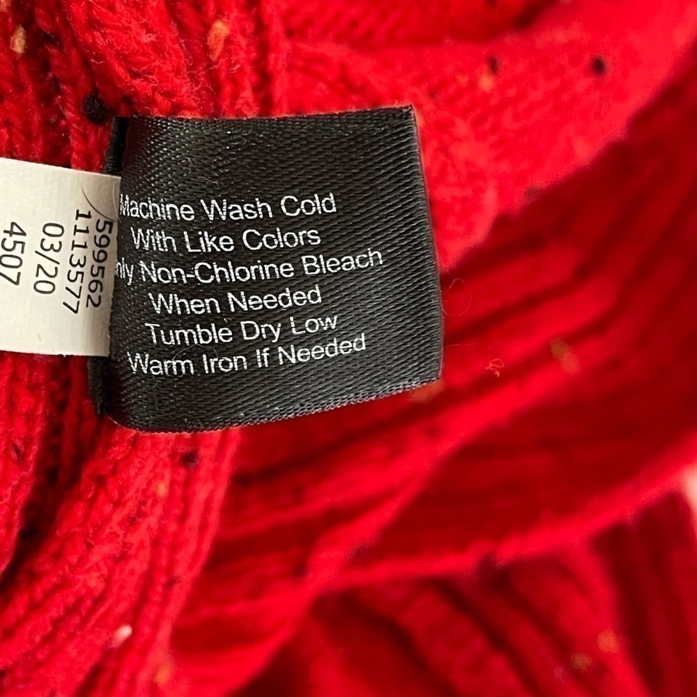 Lane Bryant Women Sweater Round Neck Side Slit Curved Hem Long Sleeve 14/16 Red - Picture 7 of 10